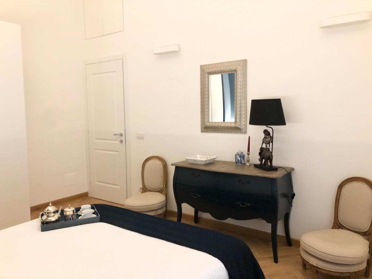 Opera Luxury Rosmini Daire Roma Dış mekan fotoğraf