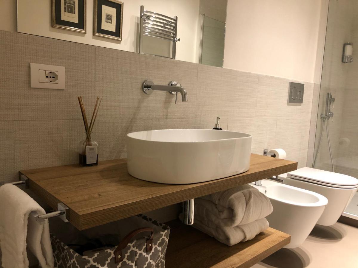 Opera Luxury Rosmini Daire Roma Dış mekan fotoğraf